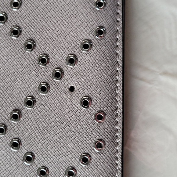 Michael Kors clutch purch - Picture 4 of 4